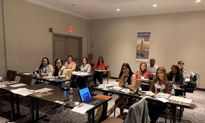 US IMMIGRATION INSTITUTE - Clases de Inmigracion, preparador de documentos en Orlando, FL