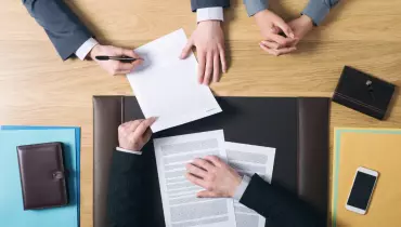 Certificado de autoridad para vender fuera de tu estado (Foreign Qualification): guía con preparador de documentos